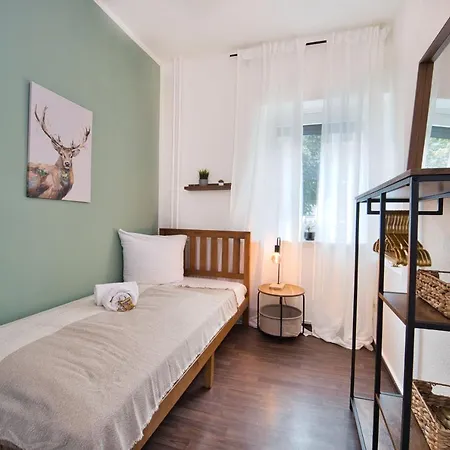 Heju - Altbau Meets Design - Parkplatz - Netflix *