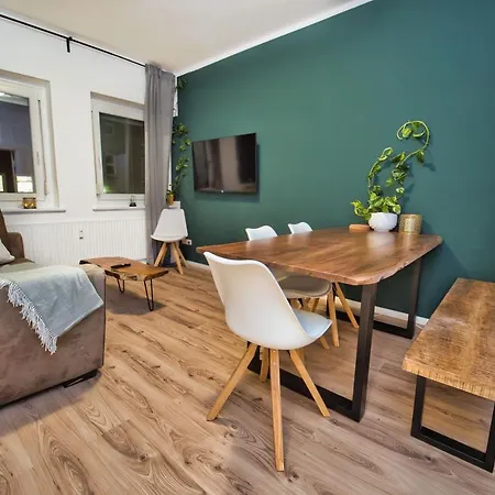 Heju - Altbau Meets Design - Parkplatz - Netflix Apartment Lubeck